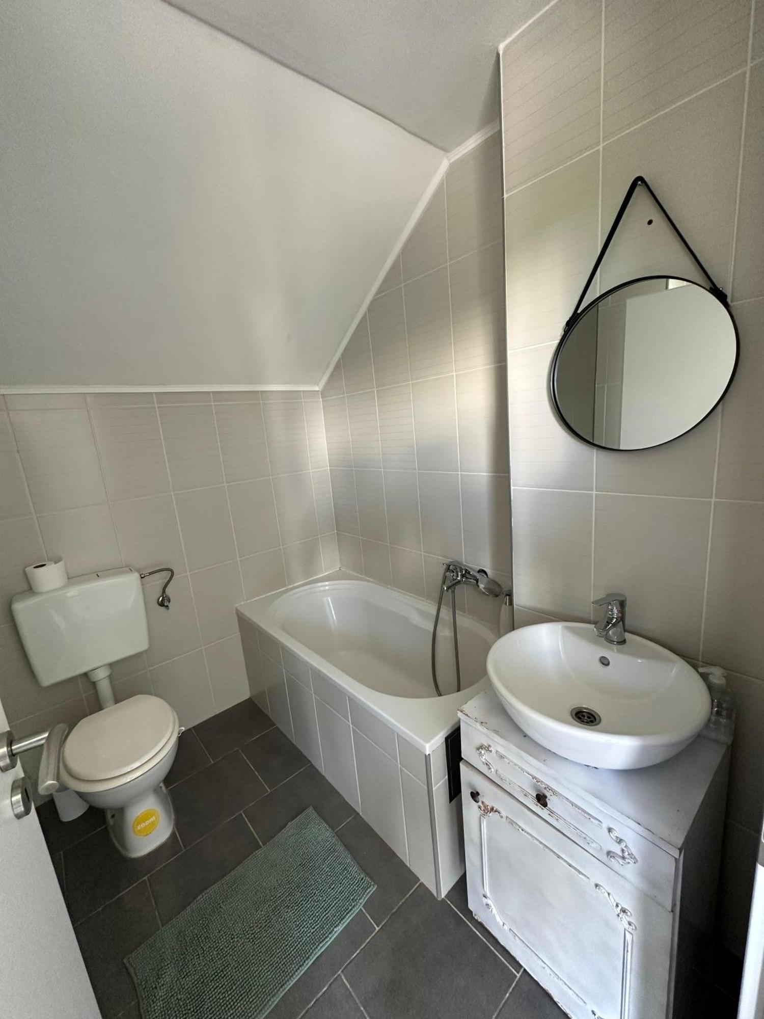 Masenka Apartment กอสปิช ภายนอก รูปภาพ